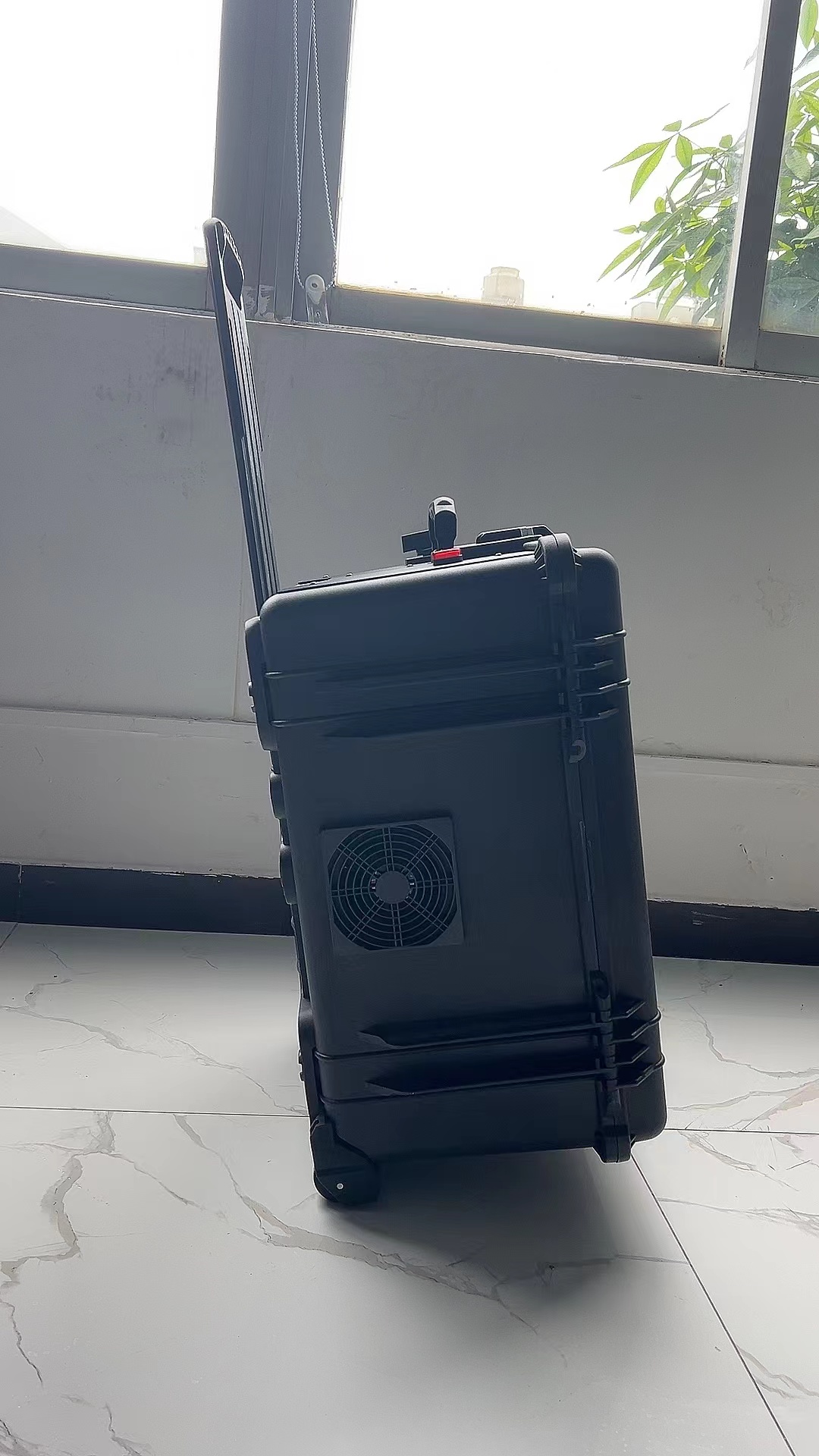 孟连手拉箱型移动通信干扰器